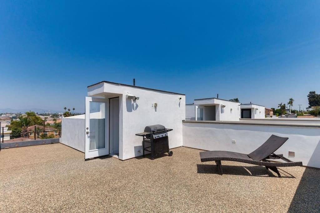 Modern 4 Bedroom Home With Rooftop Deck #1 Los Angeles Exterior photo