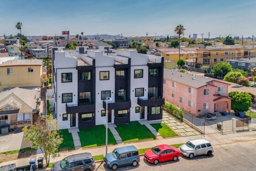 Modern 4 Bedroom Home With Rooftop Deck #1 Los Angeles Exterior photo